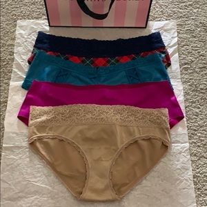 VS panties (set of 4)